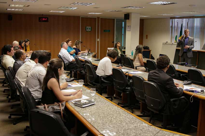 Negociacoes coletivas 29.4.2019 Foto Moacir Evangelista 2982