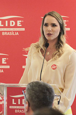 15 08 lide mulher brasilia fibra