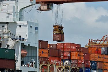 operacao no porto de suape terminal de containers foto josé paulo lacerda 15.10.2014