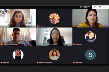 Entrega de plano de marketing