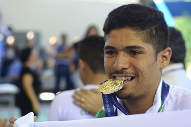 dry wall ouro capa site CRI6948