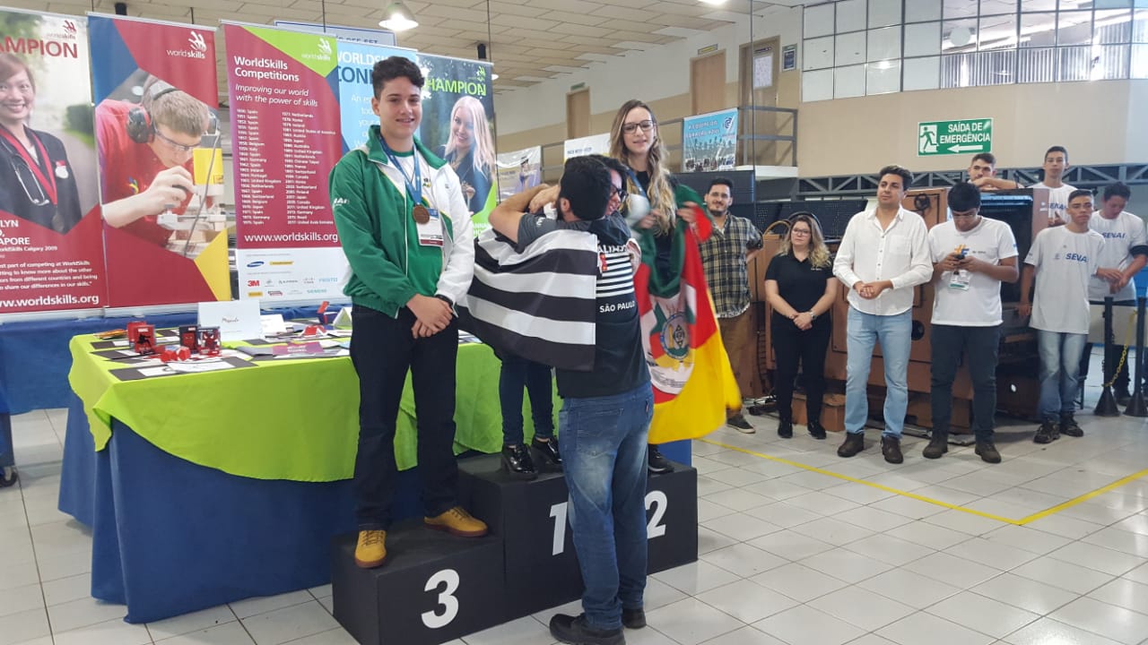 seletiva design grafico goiania