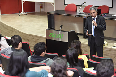 Apresenta&ccedil;&atilde;o no workshop sobre consumo consciente