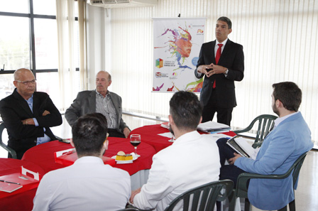 Brunch com a imprensa no Sindigraf