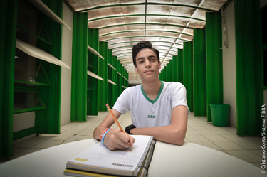 Robótica tem reflexo positivo na vida de estudantes