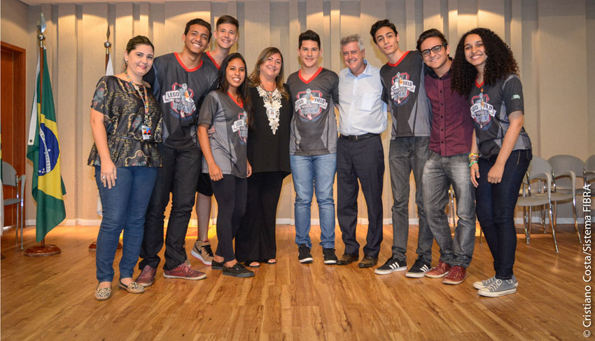 Rollemberg corpo materia CRI7649