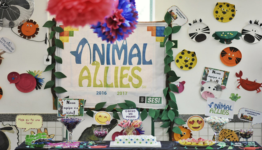 ANIMAL ALLIENS ROBOTICA CORPO MATERIA