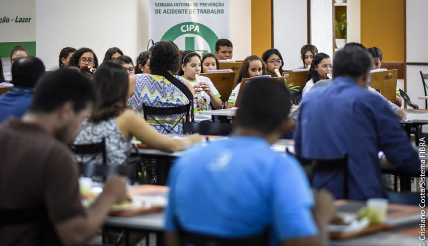 Apresentacao doce som corpo materia CRI2728