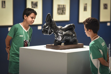 Sesi e Senai-DF visitam exposição Rodin, no TCU