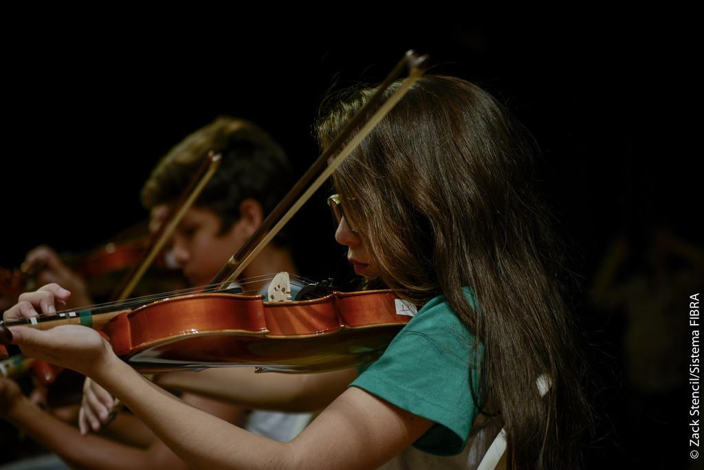 Sesi-DF utiliza a música como ferramenta transformadora