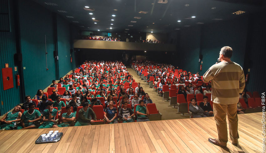 Centro cultural loca&ccedil;&atilde;o corpo