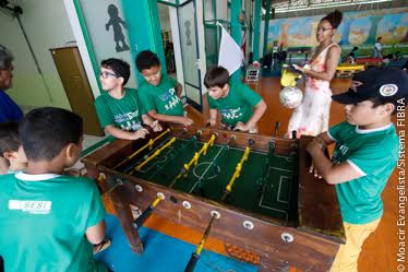 Colônia de férias do Sesi leva diversão e educação às crianças