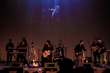 Show de rock marca volta das Quintas Musicais