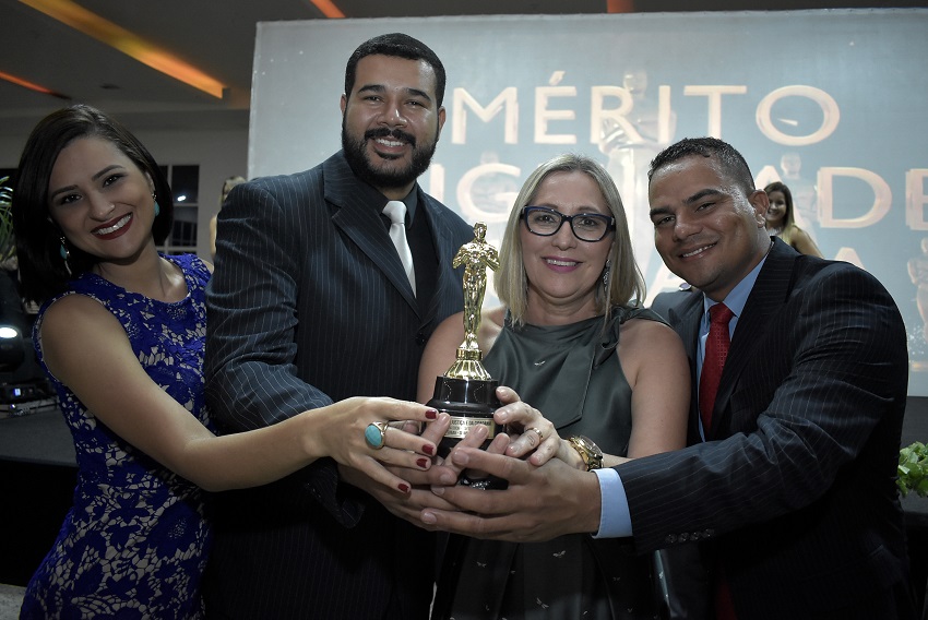 Vira Vida ganha o premio Defensores da Justica e da Cidadania Helio Montferre 2 1