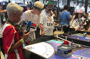 Equipes de robótica buscam vagas para competir fora do País