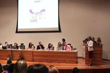 Em seminário da Defensoria Pública, ex-alunas falam sobre o Vira Vida