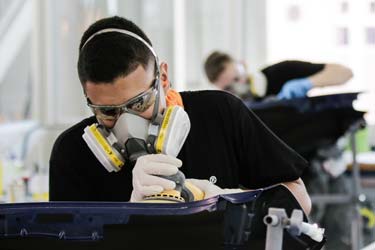 Guia da CNI orienta empresas a aplicar nova versão da NR 12