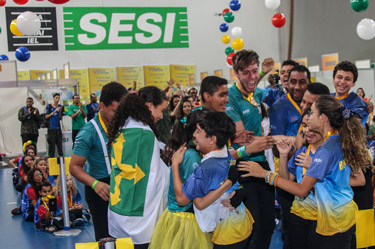 Sesi-DF faz dobradinha na premiação do regional do Torneio de Robótica 